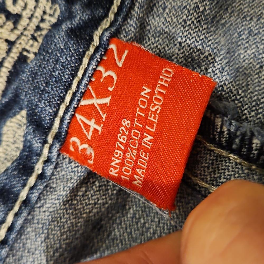 Request Jeans Size 34x32 - Picture 4 of 11